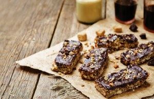 Sweet and salty crunchy chocolate nut bars recipe
